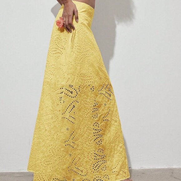 Yellow Elegant Women's Floral Hollow Out Full Embroidery A-Line Maxi Skirt - Picture 9 of 10